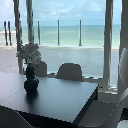 Ultra-Luxury Penthouse With A Generous Terrace And Breathtaking Sea View T71 Apartamento Ostend Exterior foto